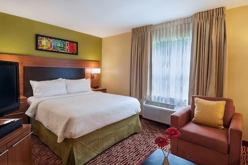 Towneplace Suites By Marriott Baton Rouge South Eksteriør billede